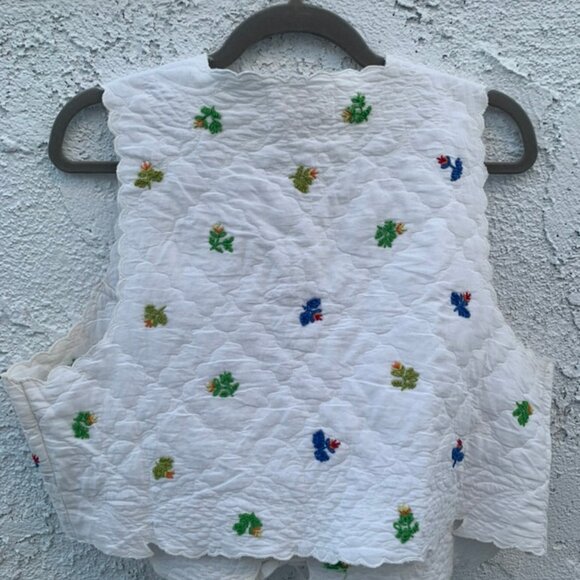 Anthropologie Quilted tie-up floral vest - Picture 4 of 5